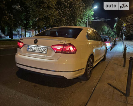 Білий Фольксваген Пассат, об'ємом двигуна 2.5 л та пробігом 197 тис. км за 10800 $, фото 2 на Automoto.ua