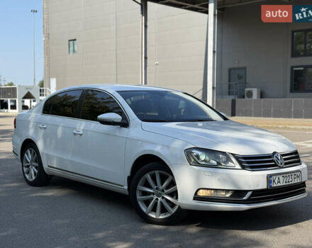 Білий Фольксваген Пассат, об'ємом двигуна 1.8 л та пробігом 210 тис. км за 8900 $, фото 9 на Automoto.ua