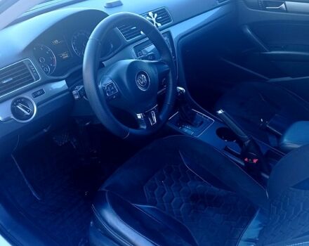 Белый Фольксваген Пассат, объемом двигателя 2.5 л и пробегом 201 тыс. км за 10500 $, фото 10 на Automoto.ua