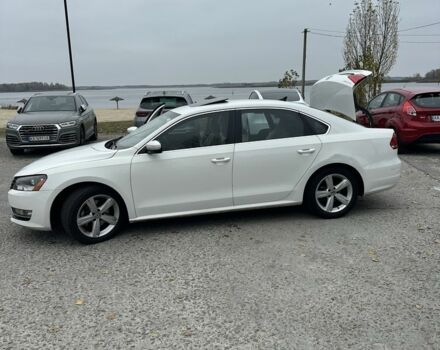 Білий Фольксваген Пассат, об'ємом двигуна 2.5 л та пробігом 226 тис. км за 8900 $, фото 3 на Automoto.ua