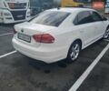 Білий Фольксваген Пассат, об'ємом двигуна 2.5 л та пробігом 174 тис. км за 11700 $, фото 8 на Automoto.ua
