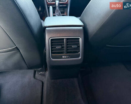 Белый Фольксваген Пассат, объемом двигателя 2 л и пробегом 154 тыс. км за 13200 $, фото 44 на Automoto.ua