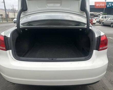 Белый Фольксваген Пассат, объемом двигателя 1.97 л и пробегом 280 тыс. км за 11000 $, фото 3 на Automoto.ua