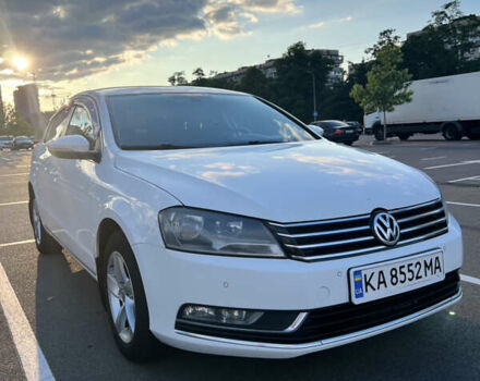 Білий Фольксваген Пассат, об'ємом двигуна 1.8 л та пробігом 250 тис. км за 9900 $, фото 7 на Automoto.ua