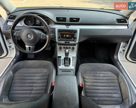 Білий Фольксваген Пассат, об'ємом двигуна 1.8 л та пробігом 210 тис. км за 8900 $, фото 19 на Automoto.ua