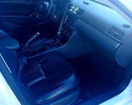 Белый Фольксваген Пассат, объемом двигателя 2.5 л и пробегом 201 тыс. км за 10500 $, фото 8 на Automoto.ua