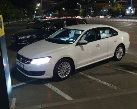 Белый Фольксваген Пассат, объемом двигателя 2.5 л и пробегом 170 тыс. км за 10800 $, фото 6 на Automoto.ua