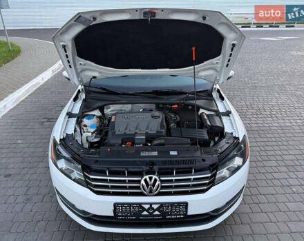 Белый Фольксваген Пассат, объемом двигателя 2 л и пробегом 154 тыс. км за 13200 $, фото 27 на Automoto.ua