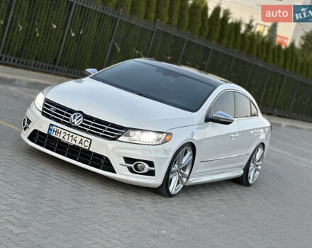 Фольксваген Пассат 2013 в Одессе на Automoto.ua Белый Фольксваген Пассат, объемом двигателя 1.98 л и пробегом 150 тыс. км за 12500 $, фото 3 на Automoto.ua