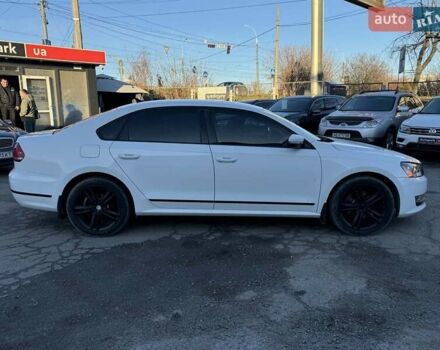 Білий Фольксваген Пассат, об'ємом двигуна 2 л та пробігом 222 тис. км за 14190 $, фото 4 на Automoto.ua