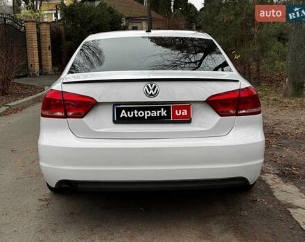 Білий Фольксваген Пассат, об'ємом двигуна 2.5 л та пробігом 206 тис. км за 9990 $, фото 7 на Automoto.ua