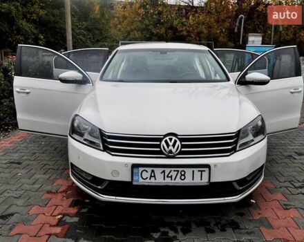 Белый Фольксваген Пассат, объемом двигателя 2 л и пробегом 195 тыс. км за 9000 $, фото 6 на Automoto.ua