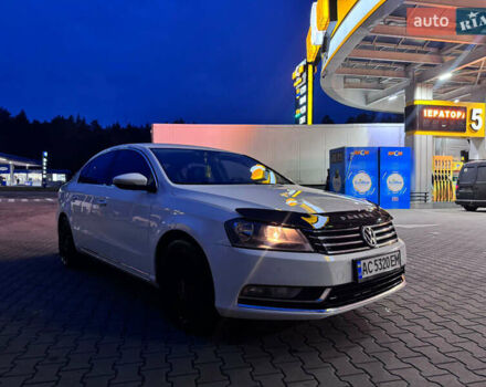 Белый Фольксваген Пассат, объемом двигателя 2 л и пробегом 230 тыс. км за 9400 $, фото 1 на Automoto.ua