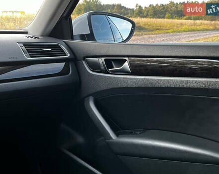 Фольксваген Пассат 2013 в Вышгороде на Automoto.ua Белый Фольксваген Пассат, объемом двигателя 1.97 л и пробегом 102 тыс. км за 14000 $, фото 26 на Automoto.ua