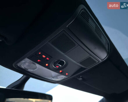 Фольксваген Пассат 2013 в Одессе на Automoto.ua Белый Фольксваген Пассат, объемом двигателя 1.98 л и пробегом 150 тыс. км за 12500 $, фото 65 на Automoto.ua