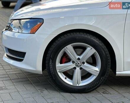 Білий Фольксваген Пассат, об'ємом двигуна 2.5 л та пробігом 159 тис. км за 10990 $, фото 10 на Automoto.ua