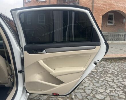 Белый Фольксваген Пассат, объемом двигателя 1.8 л и пробегом 261 тыс. км за 11500 $, фото 13 на Automoto.ua