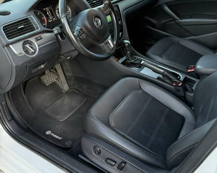 Білий Фольксваген Пассат, об'ємом двигуна 1.97 л та пробігом 180 тис. км за 12800 $, фото 18 на Automoto.ua