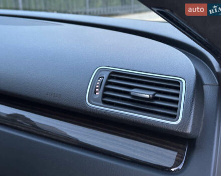 Фольксваген Пассат 2013 в Одессе на Automoto.ua Белый Фольксваген Пассат, объемом двигателя 1.98 л и пробегом 150 тыс. км за 12500 $, фото 67 на Automoto.ua