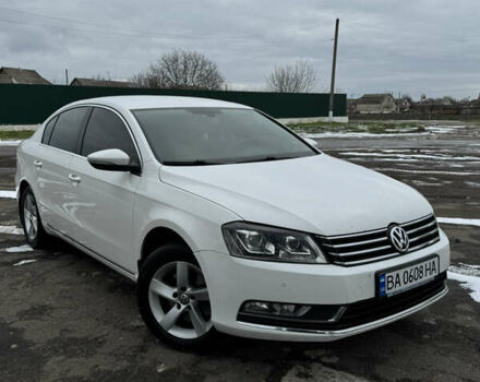 Белый Фольксваген Пассат, объемом двигателя 1.8 л и пробегом 262 тыс. км за 10700 $, фото 2 на Automoto.ua