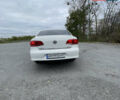 Фольксваген Пассат 2013 в Житомире на Automoto.ua Белый Фольксваген Пассат, объемом двигателя 1.97 л и пробегом 296 тыс. км за 9750 $, фото 6 на Automoto.ua