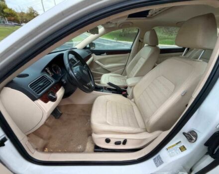 Белый Фольксваген Пассат, объемом двигателя 2.5 л и пробегом 90 тыс. км за 3900 $, фото 8 на Automoto.ua