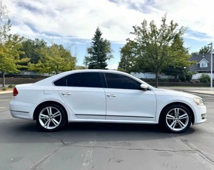 Белый Фольксваген Пассат, объемом двигателя 2 л и пробегом 84 тыс. км за 14500 $, фото 5 на Automoto.ua