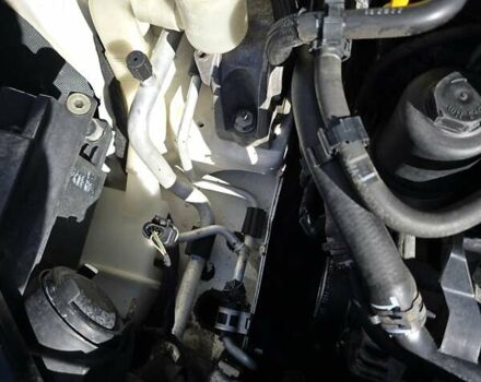 Белый Фольксваген Пассат, объемом двигателя 1.8 л и пробегом 200 тыс. км за 12500 $, фото 18 на Automoto.ua