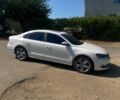 Білий Фольксваген Пассат, об'ємом двигуна 2 л та пробігом 220 тис. км за 12000 $, фото 1 на Automoto.ua