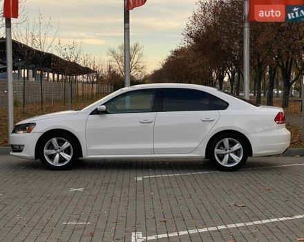 Белый Фольксваген Пассат, объемом двигателя 1.8 л и пробегом 192 тыс. км за 9900 $, фото 4 на Automoto.ua