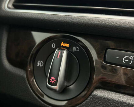 Білий Фольксваген Пассат, об'ємом двигуна 2 л та пробігом 234 тис. км за 13499 $, фото 17 на Automoto.ua