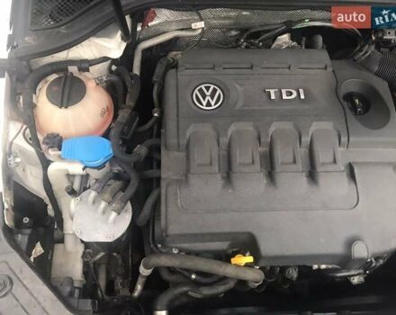 Белый Фольксваген Пассат, объемом двигателя 2 л и пробегом 140 тыс. км за 12600 $, фото 16 на Automoto.ua