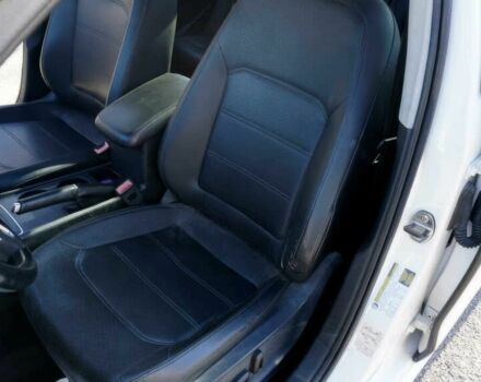 Білий Фольксваген Пассат, об'ємом двигуна 1.8 л та пробігом 82 тис. км за 8300 $, фото 7 на Automoto.ua