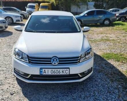 Белый Фольксваген Пассат, объемом двигателя 1.8 л и пробегом 153 тыс. км за 12100 $, фото 6 на Automoto.ua