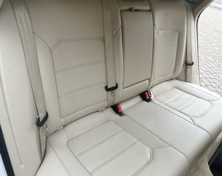 Білий Фольксваген Пассат, об'ємом двигуна 1.97 л та пробігом 284 тис. км за 10550 $, фото 27 на Automoto.ua