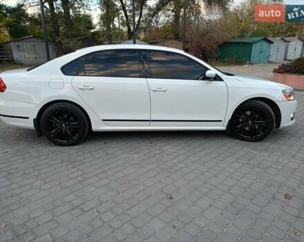 Білий Фольксваген Пассат, об'ємом двигуна 1.8 л та пробігом 184 тис. км за 11500 $, фото 5 на Automoto.ua