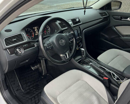 Белый Фольксваген Пассат, объемом двигателя 1.8 л и пробегом 169 тыс. км за 11900 $, фото 11 на Automoto.ua