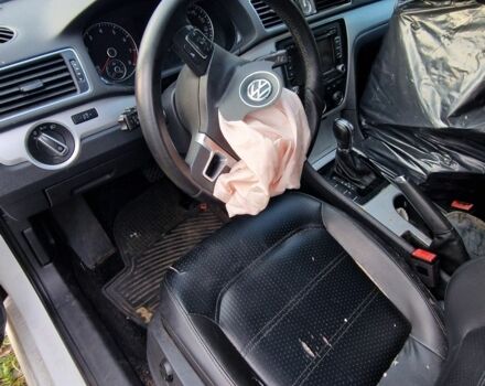 Белый Фольксваген Пассат, объемом двигателя 0 л и пробегом 139 тыс. км за 6500 $, фото 5 на Automoto.ua