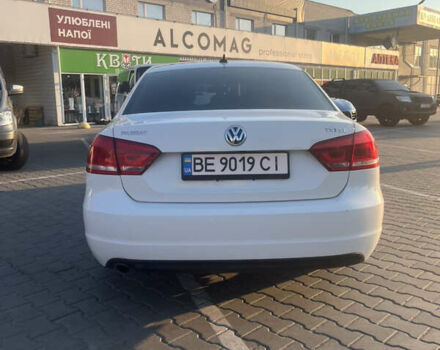 Белый Фольксваген Пассат, объемом двигателя 1.8 л и пробегом 132 тыс. км за 13000 $, фото 3 на Automoto.ua