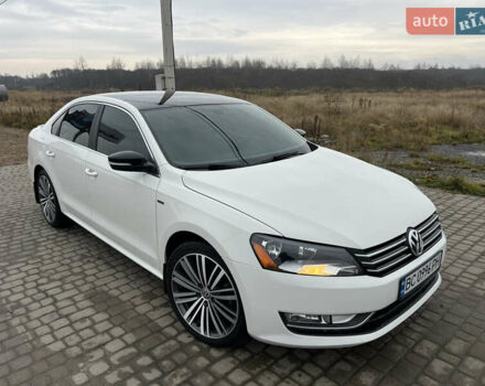 Белый Фольксваген Пассат, объемом двигателя 1.8 л и пробегом 169 тыс. км за 11900 $, фото 3 на Automoto.ua