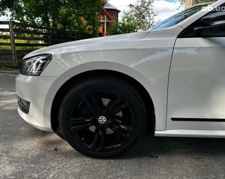 Белый Фольксваген Пассат, объемом двигателя 1.8 л и пробегом 174 тыс. км за 11890 $, фото 7 на Automoto.ua