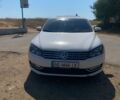 Білий Фольксваген Пассат, об'ємом двигуна 2 л та пробігом 220 тис. км за 12000 $, фото 4 на Automoto.ua