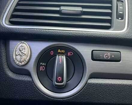 Білий Фольксваген Пассат, об'ємом двигуна 1.8 л та пробігом 174 тис. км за 10000 $, фото 8 на Automoto.ua