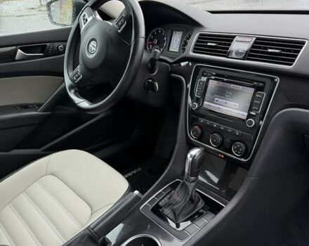 Белый Фольксваген Пассат, объемом двигателя 1.8 л и пробегом 128 тыс. км за 12499 $, фото 10 на Automoto.ua