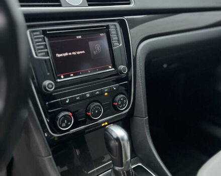 Белый Фольксваген Пассат, объемом двигателя 1.8 л и пробегом 169 тыс. км за 11900 $, фото 12 на Automoto.ua