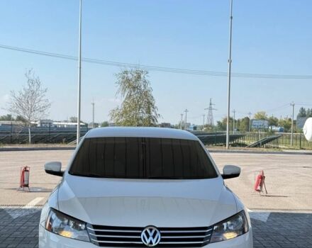 Белый Фольксваген Пассат, объемом двигателя 1.8 л и пробегом 210 тыс. км за 10999 $, фото 6 на Automoto.ua