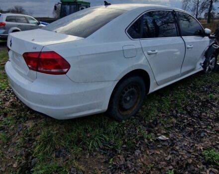 Белый Фольксваген Пассат, объемом двигателя 0 л и пробегом 139 тыс. км за 6500 $, фото 2 на Automoto.ua