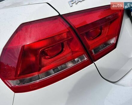 Белый Фольксваген Пассат, объемом двигателя 1.8 л и пробегом 212 тыс. км за 9700 $, фото 10 на Automoto.ua