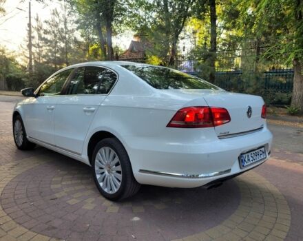 Белый Фольксваген Пассат, объемом двигателя 2 л и пробегом 300 тыс. км за 10700 $, фото 5 на Automoto.ua