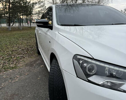 Білий Фольксваген Пассат, об'ємом двигуна 1.8 л та пробігом 221 тис. км за 11000 $, фото 5 на Automoto.ua